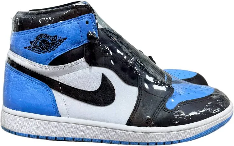 Jordan 1 Retro High OG - UNC Toe (Size 9.5)