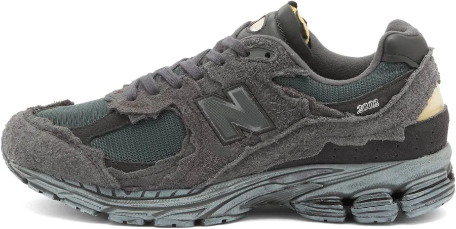 New Balance M2002RDB Sneakers in Phantom, Size UK 7 | END Clothing