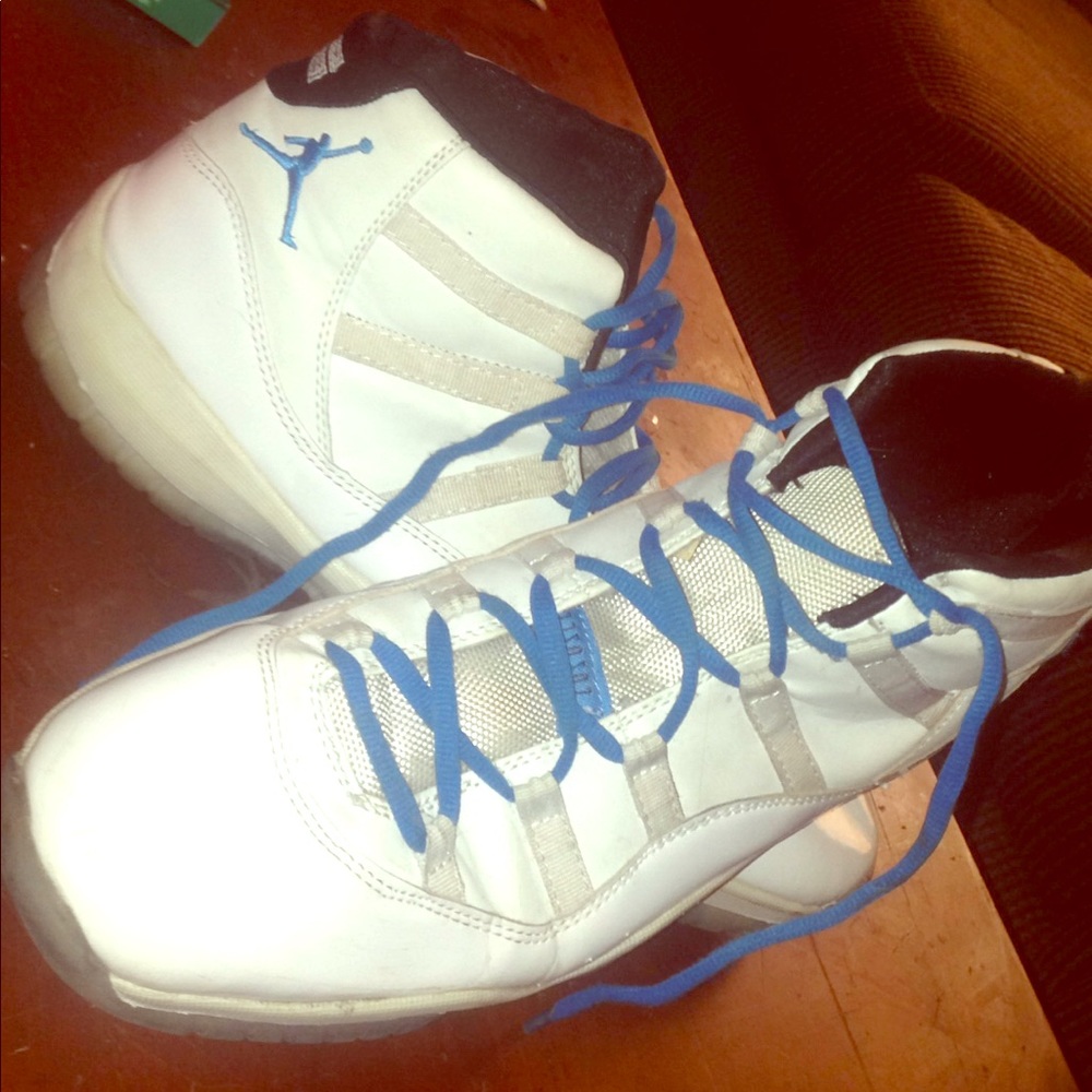 Blue and white Jordan 11's size 10 1/2