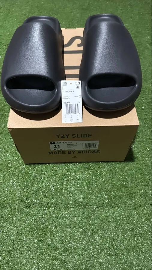 Adidas Yeezy Slide Onyx (HQ6448) Men's Size 7-11 (100% Authentic With Tags)
