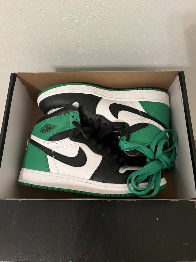 Jordan 1 Highs Pine Green