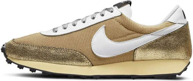 Women's Nike Daybreak Shoes