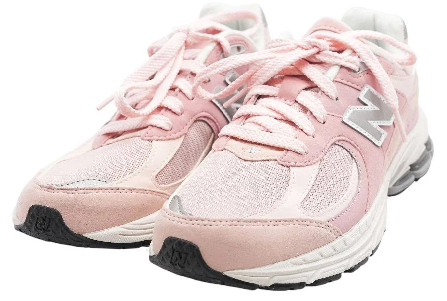 2002R Pink Athletic Shoes
