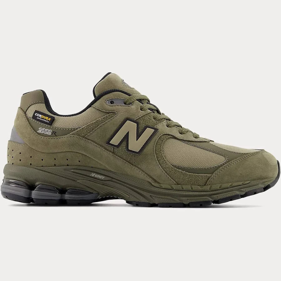 New Balance 2002r Dark Camo / Dark Stoneware Black Sneakers Green / New Balance - US / US
