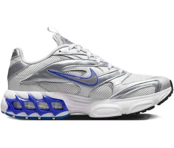 Nike Women's Zoom Air Fire Sneakers - White - Low-top sneakers - 8