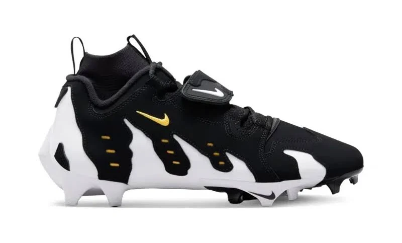 Nike Diamond Turf 96 TD Football Cleats
