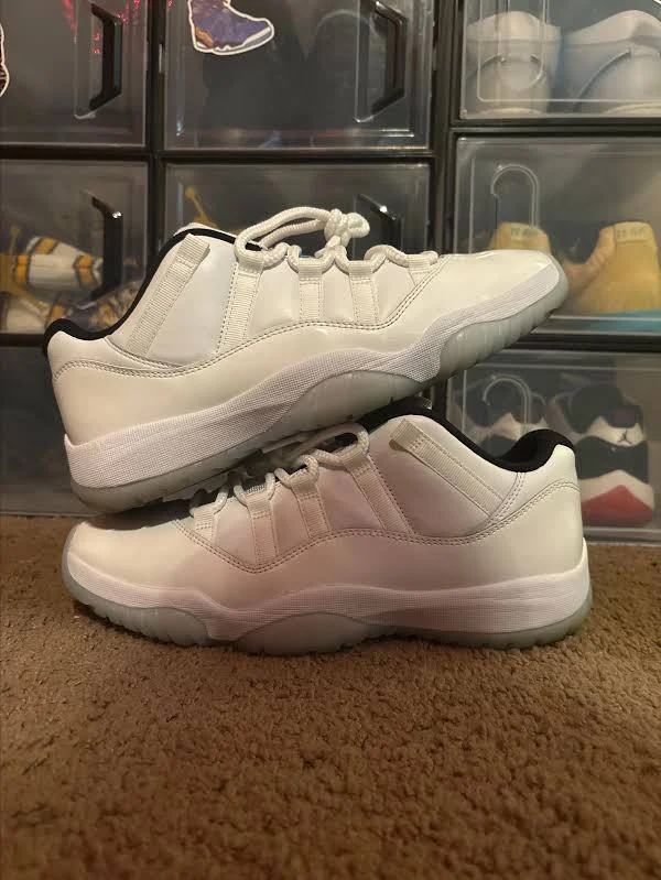Jordan 11 Legend Blue Low1