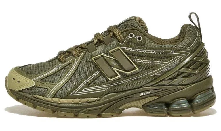 New Balance Men's 1906R 'Dark Moss' - Green - Low-top sneakers