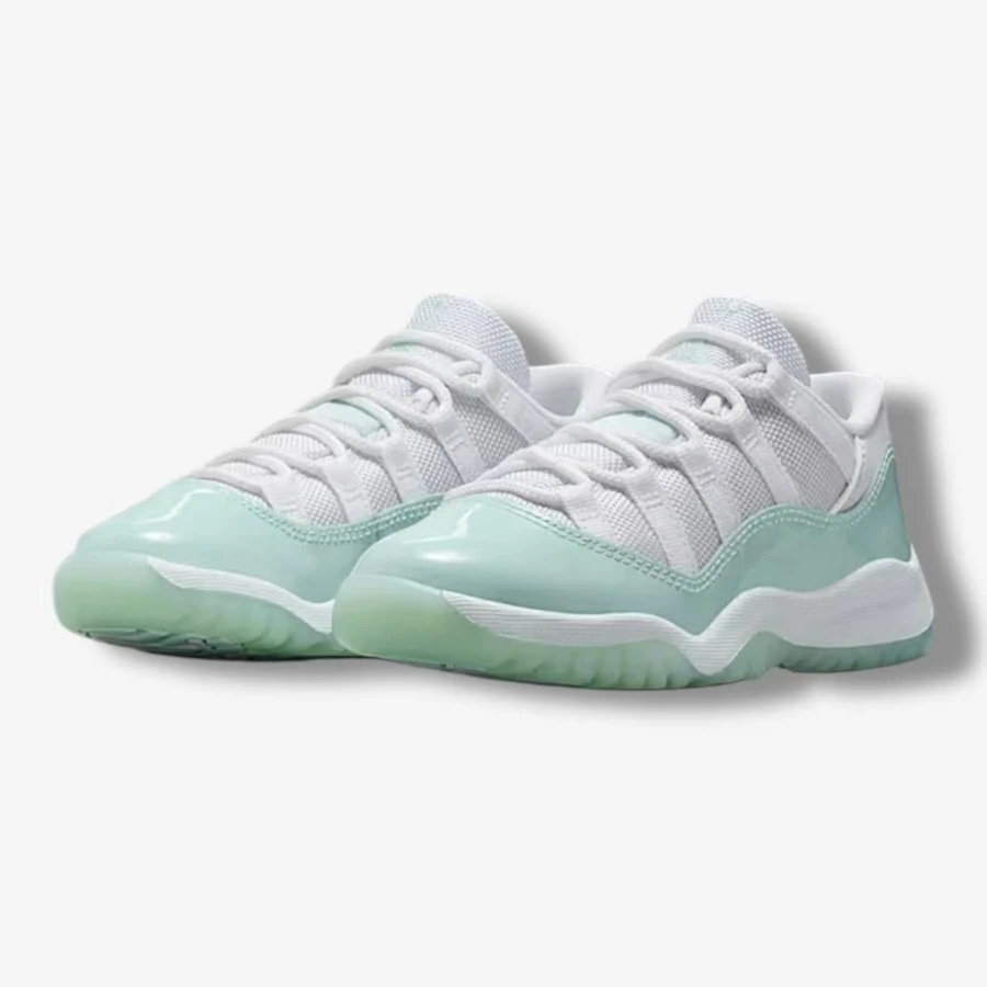 Jordan 11 Retro Low (PS) White Igloo 580522-103