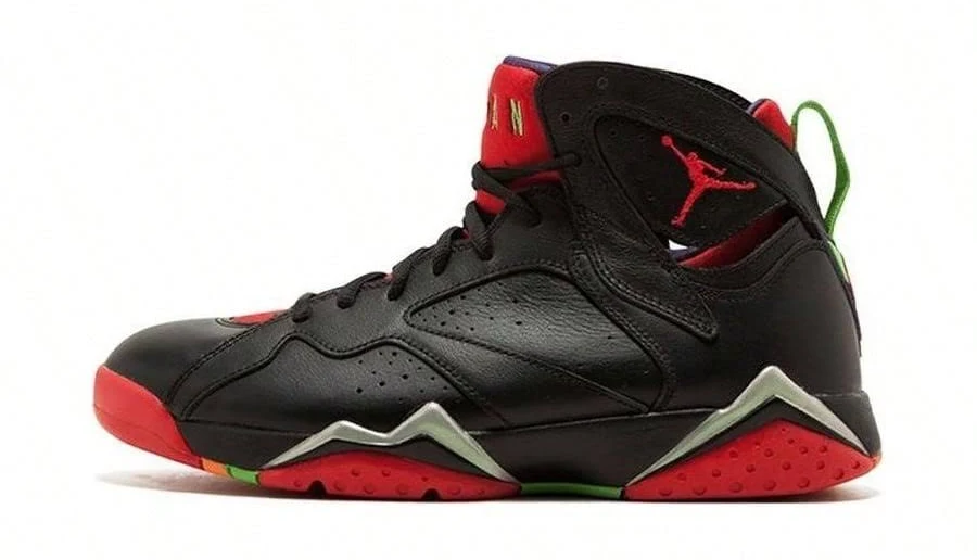 Jordan Men's Air Jordan 7 Retro Marvin The Martian Sneakers