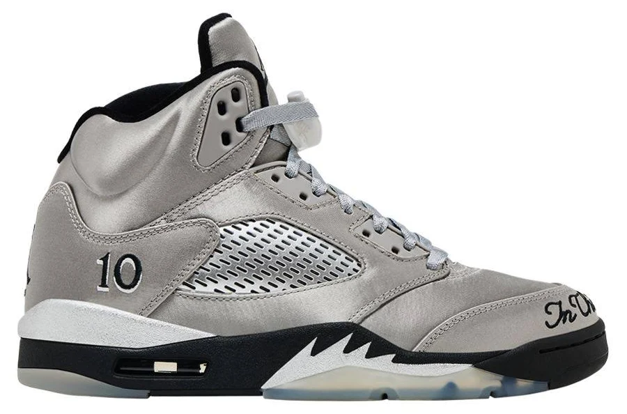 Wmns Air Jordan 5 Retro 'Wings' | Silver | Women's Size 6