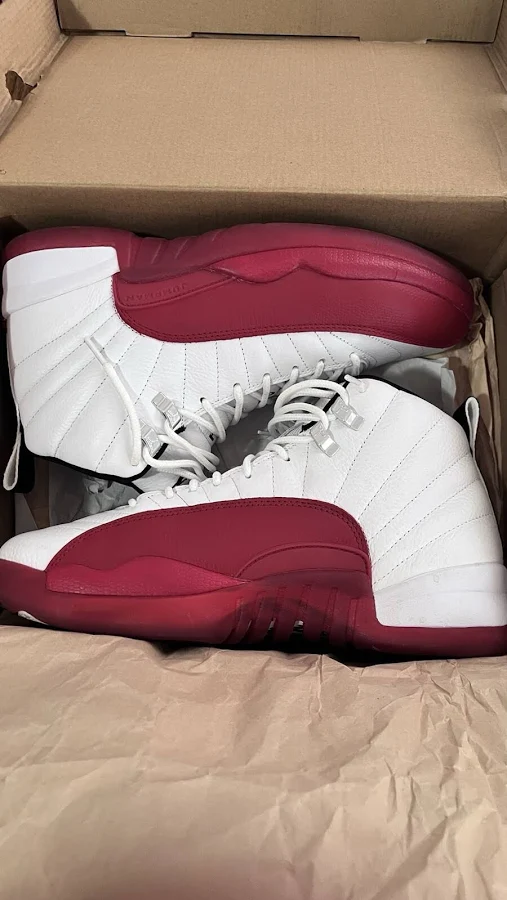 Air Jordan 12 Cherry ( Read Description )