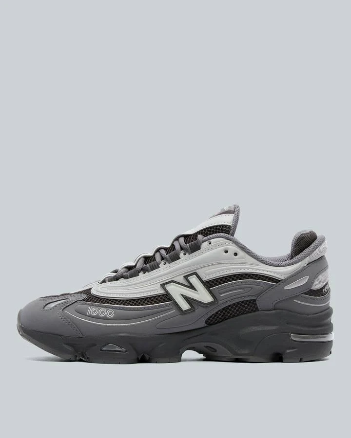 New Balance 1000 Trainer - Black - Size - 6