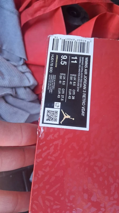 Jordan Air Jordan 3 Retro Vday Elephant Print Sneaker Coral/gym Red