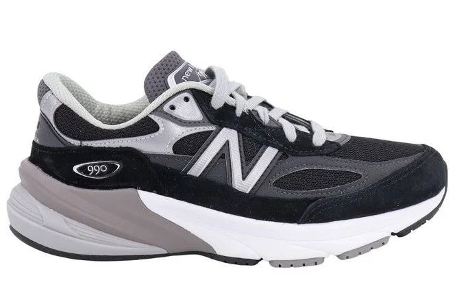 New Balance 990v6 Lace-Up Sneakers - US8.5