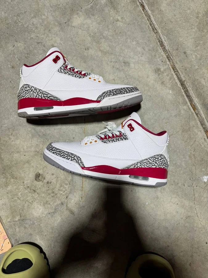Jordan 3 cardinal red