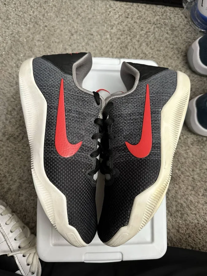 Nike Kobe 11 Elite Low Tinker Muse Black Red White Reverse Mamba -