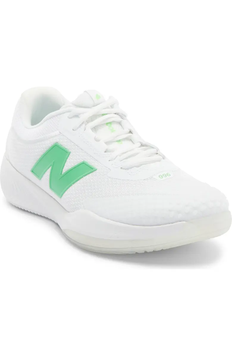 996 Sneaker
