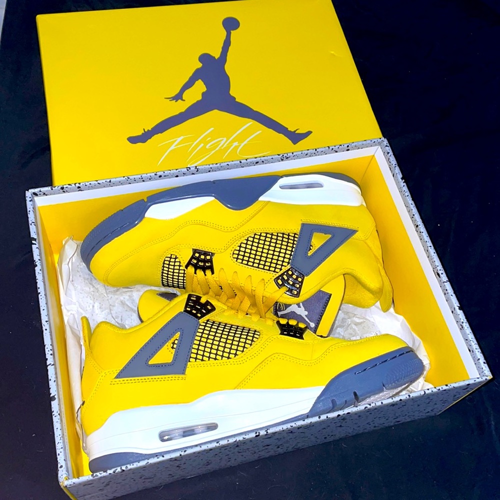 jordan 4's yellow thunder 2021