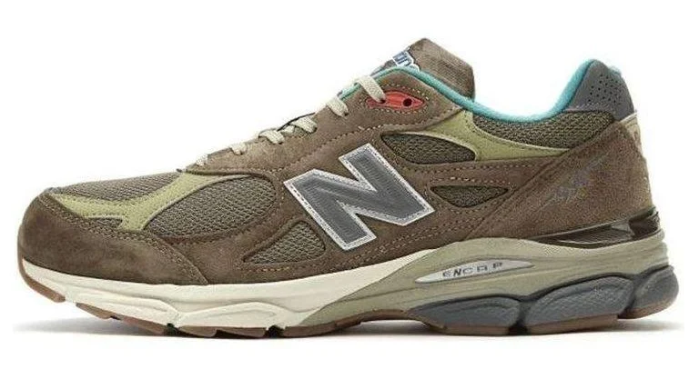 New Balance Men's X Bodega 990V3 Made - Brown - Low-top sneakers - 12