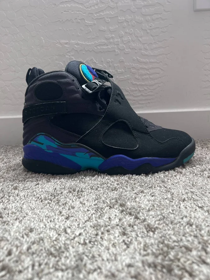 Size 9.5 - Air Jordan 8 Retro 2007 Aqua