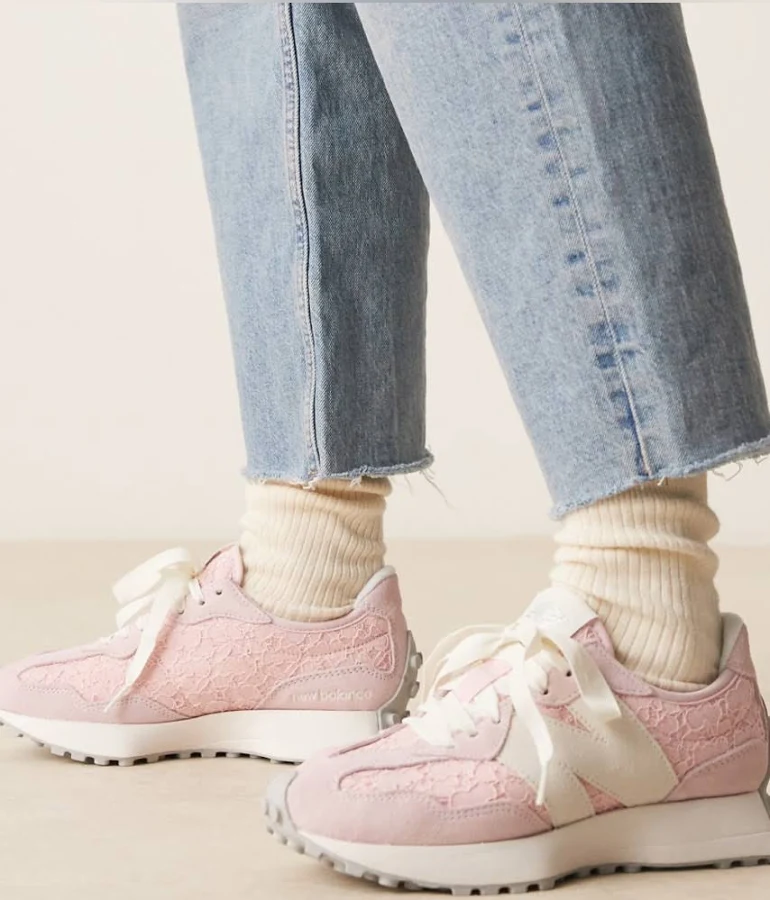 New Balance 327 Lace Sneakers