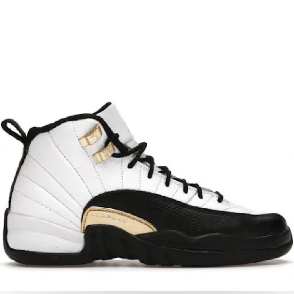 Retro Jordan 12 “taxi” 4y - 3.5 UK