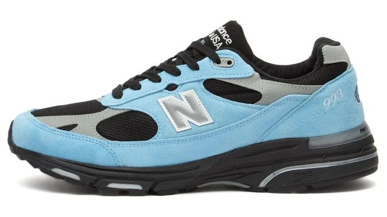 New Balance Women's 993 Sneaker - Blue - Low-top sneakers - 8