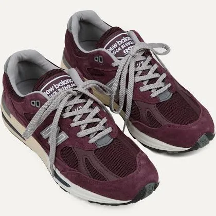 New Balance Catawba Grape Made in UK 991v2 Trainers