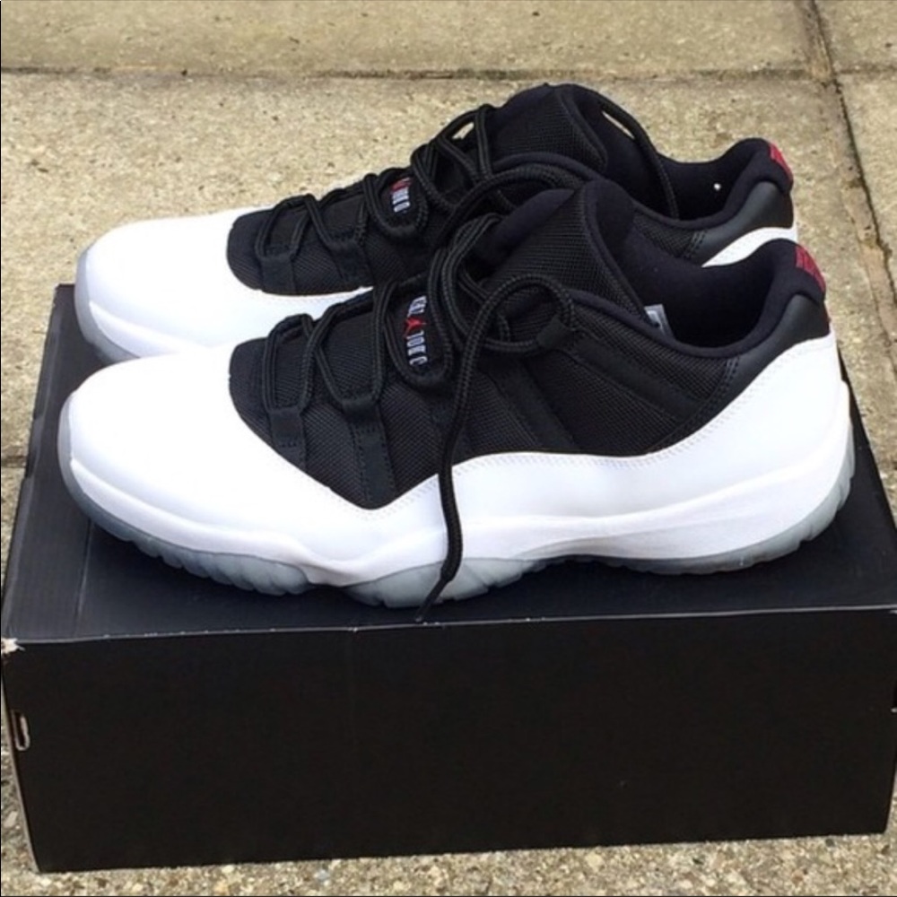 Jordan Tuxedo 11's