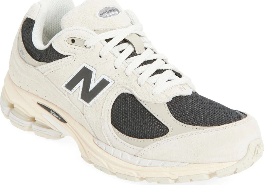 New Balance Gender Inclusive 2002R Sneaker in Arid Stone/Black Coffee at Nordstrom, Size 14.5 Women's