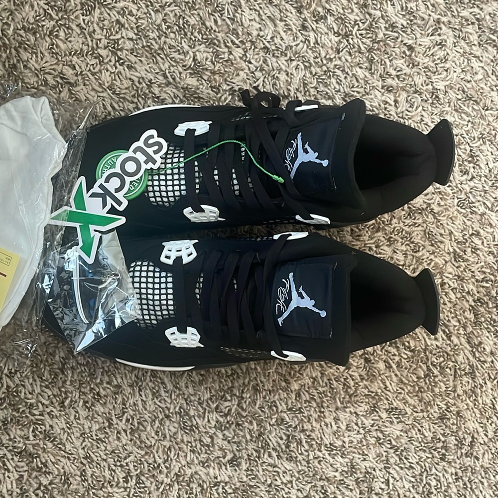 Air Jordan 4 Retro Black & White - Size US 10”