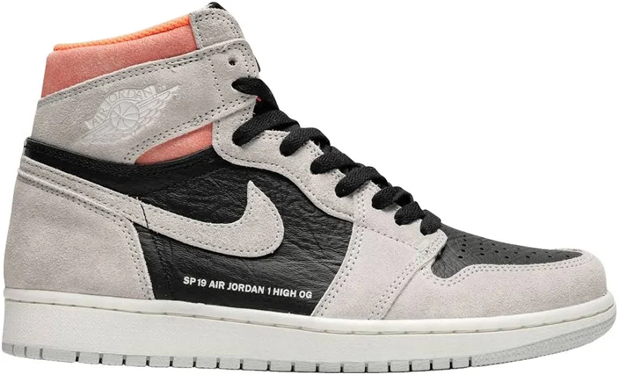 Jordan Air 1 Retro High Og Women's Sneakers