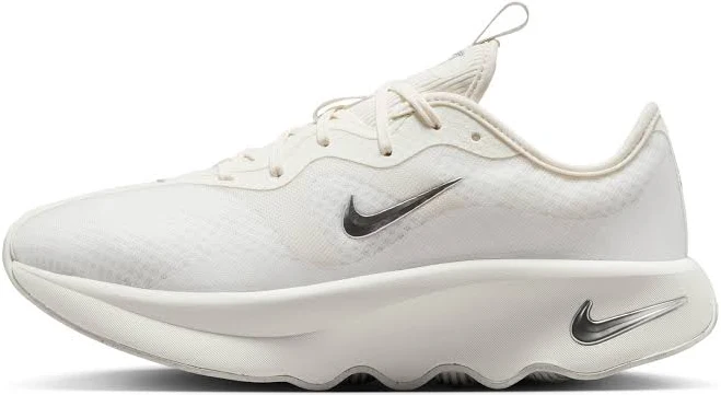 Nike Women's Motiva 2 Walking Shoes