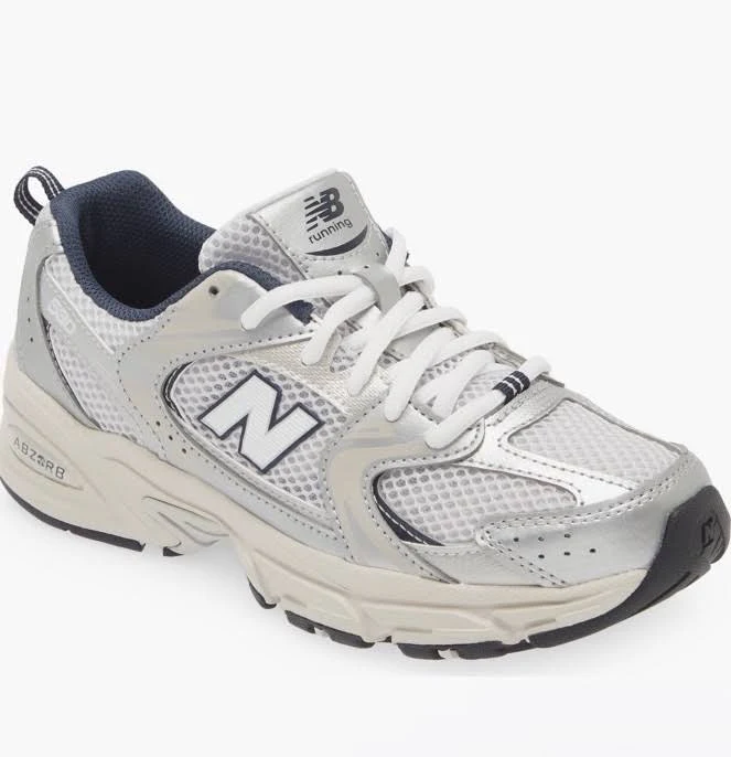Balance Kids' 530 Sneaker Navy Blue White Big Kids Sz 2