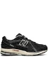 New Balance Women's 1906d "protection Pack" Refined Future - Black - Low-top sneakers - 4