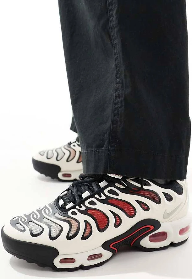 Nike Air Max Plus Drift sneakers in white and red