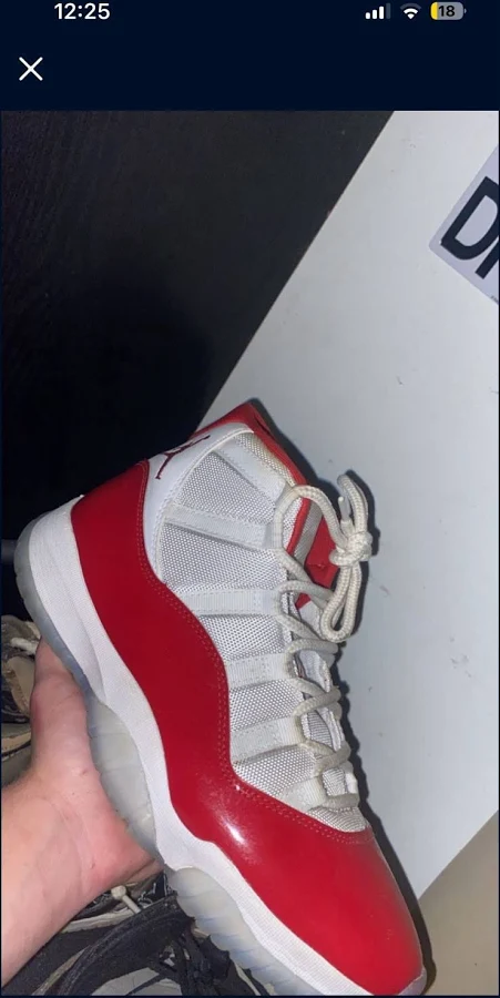 Jordan 11 "Cherry