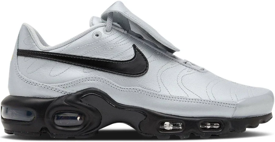 NIKE Men's Air Max Plus Tiempo Lifestyle Shoe