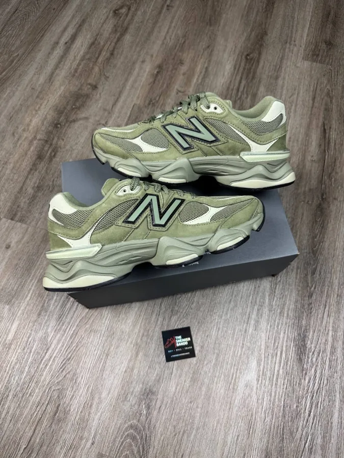 New Balance Men's 9060 Dark Olivine