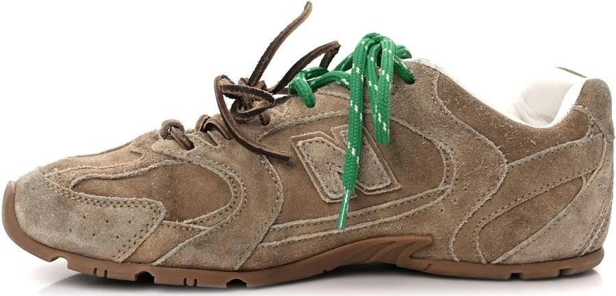 Miu Miu X NEW BALANCE Suede 530 SL Sneakers 38 Ecru
