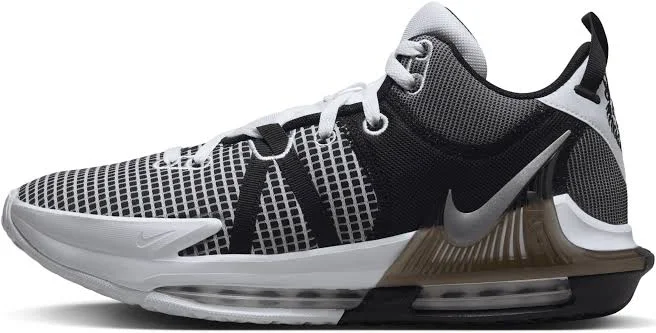 Nike Men's LeBron Witness VII Basketball Shoes