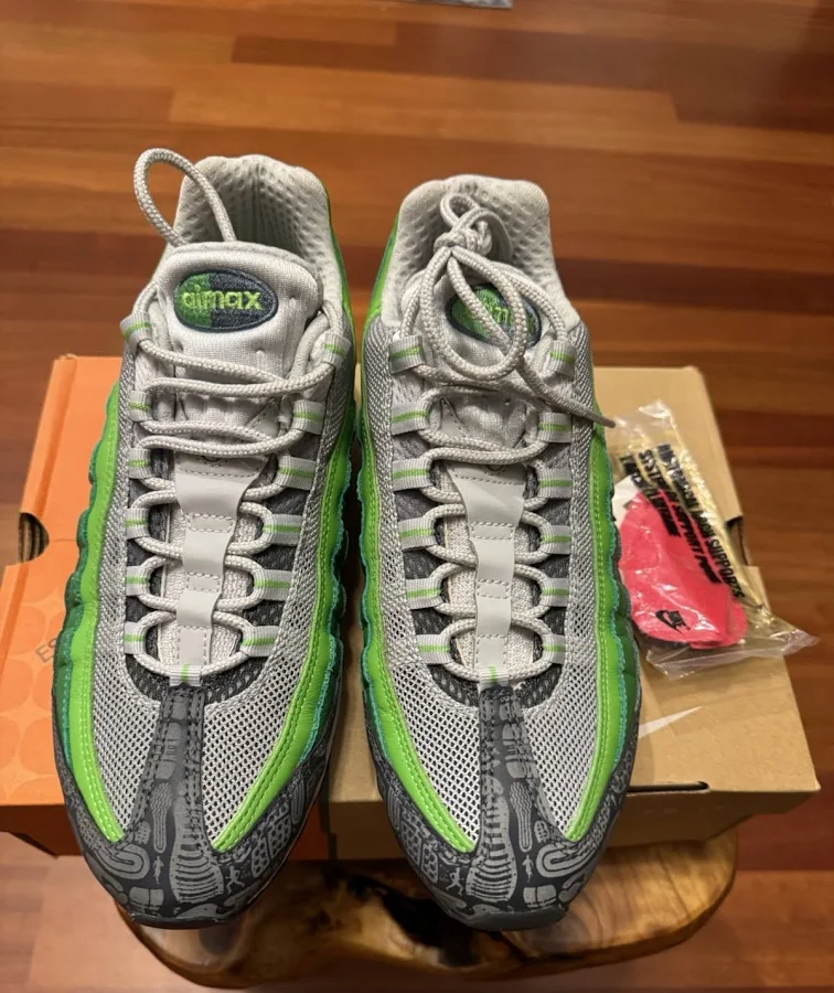 Nike Air Max 95 Premium Rejuvenation 313516301 Green Size 9.5 Men’s