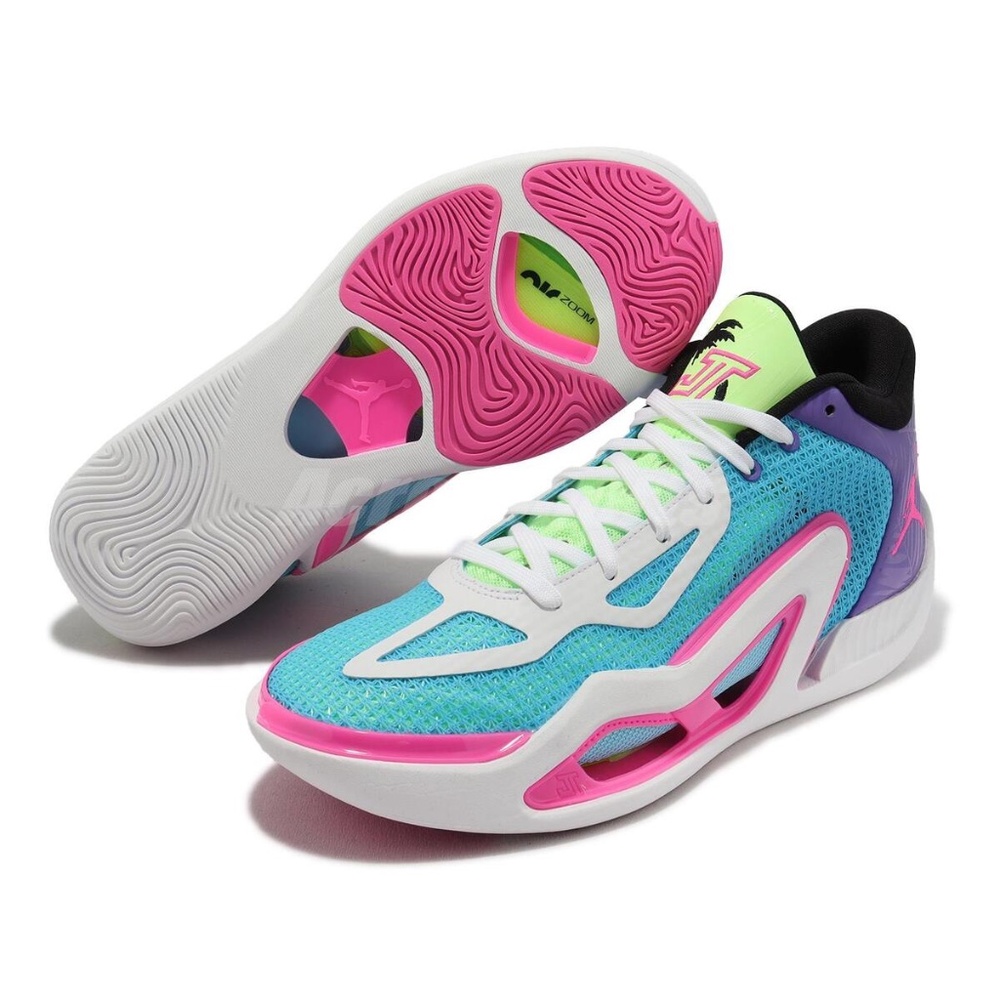 JORDAN Tatum 1 Basketball Shoe