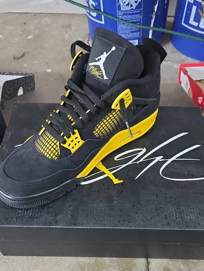Jordan Shoes | Air Jordan 4 Thunder (Black/Yellow) | Color: Black/Yellow | Size: 12 | Lressel92's Closet
