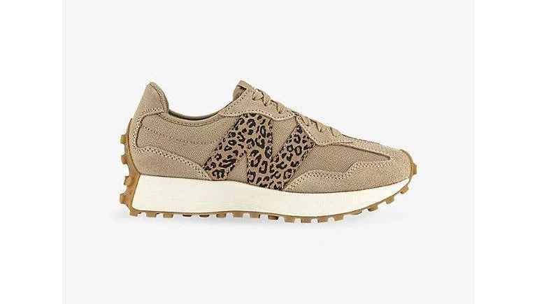 New Balance Women's 327 Leather Low-Top Trainers