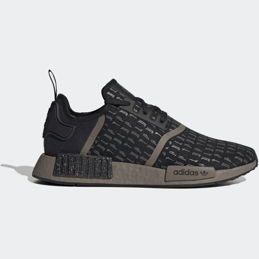 adidas Nmd R1 Mens Star Wars The Mandalorian