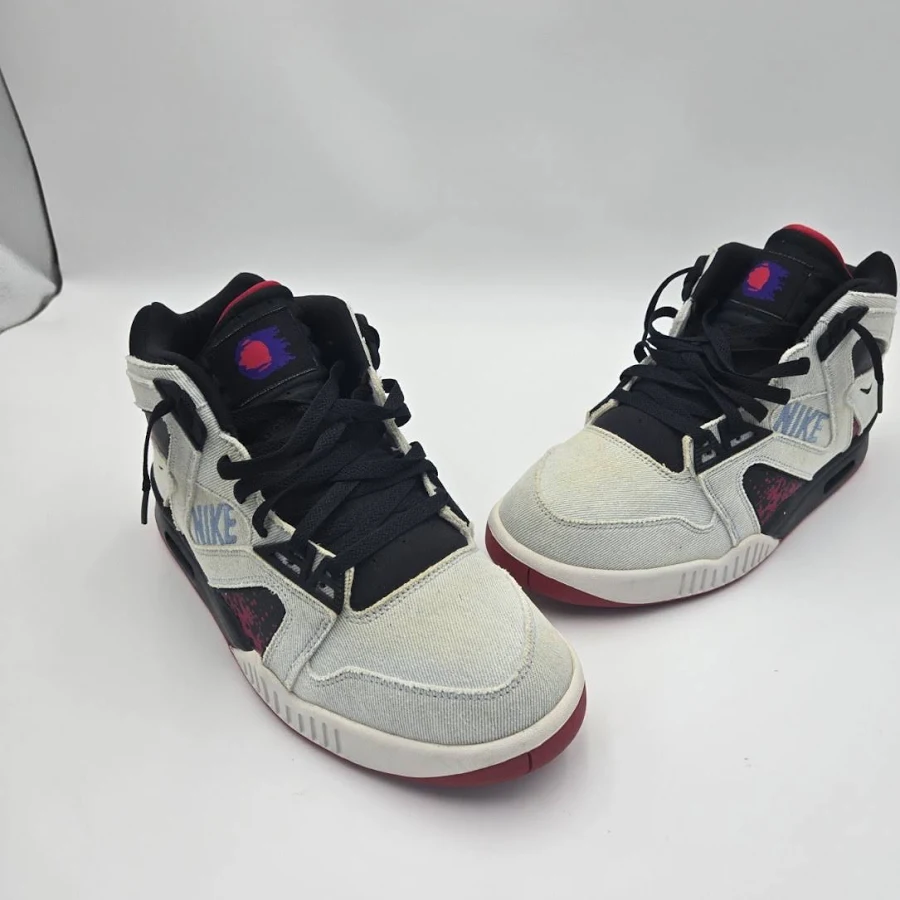 Nike Air Tech Challenge Hybrid Size 10