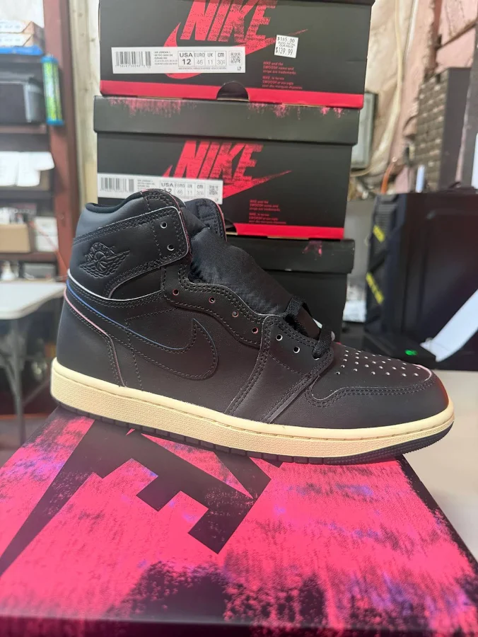 Jordan 1 Retro High Og Self Expression