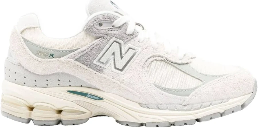 New Balance 2002r Suede Men Sneakers - White